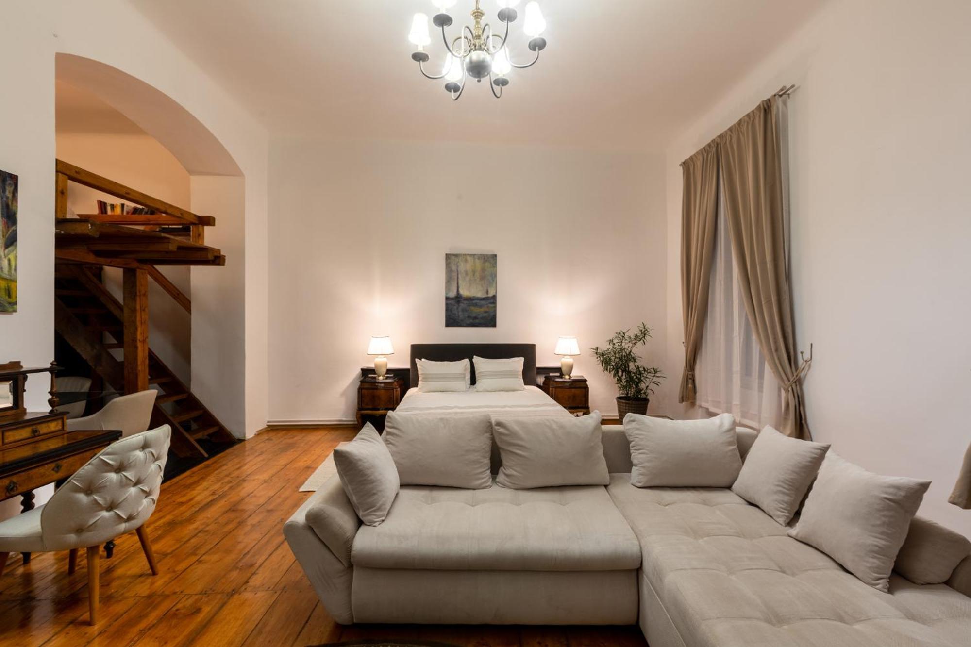 סיביו St Andrew'S Apartments מראה חיצוני תמונה